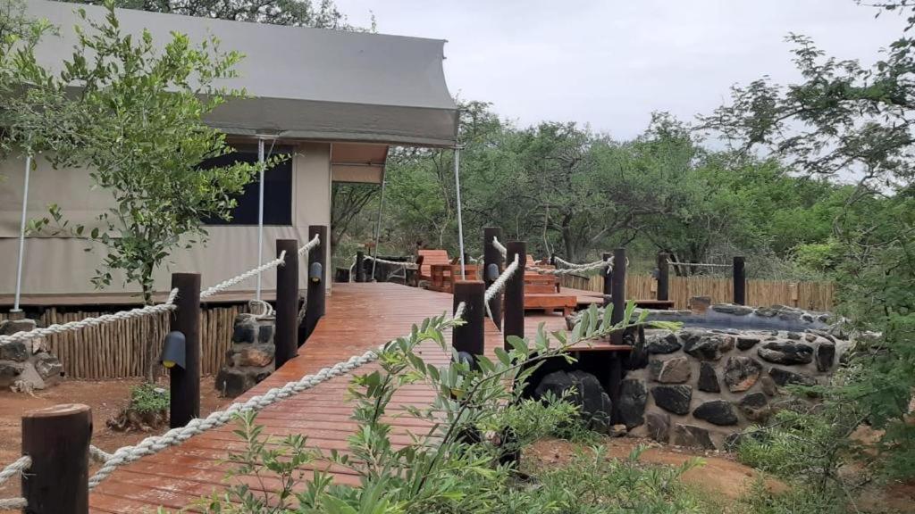 Mountain View Safari Lodge フッドスプルイト エクステリア 写真